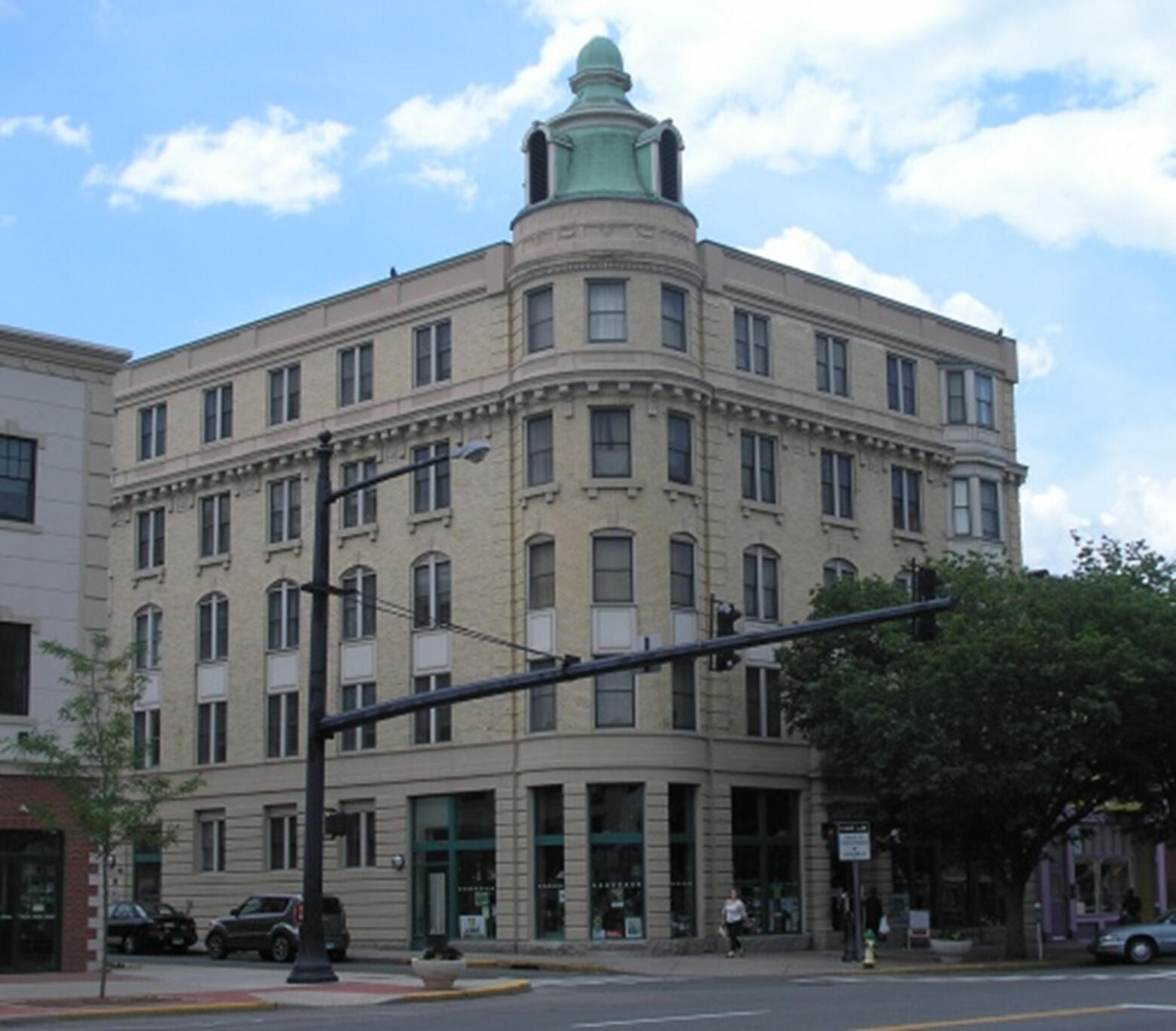 Arrigoni Building A panned out picture of the Arrigoni building in Middletown, CT, where The Buttonwood Tree Performing Arts Center is located